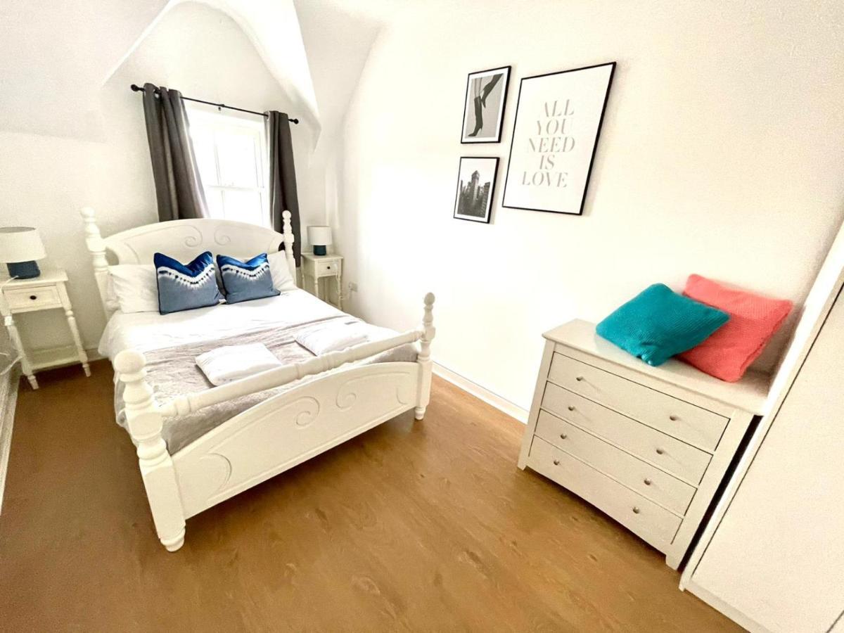 Koala & Tree - 2 Bedroom In City Centre - Short Lets & Serviced Accommodation Cambridge Exterior foto